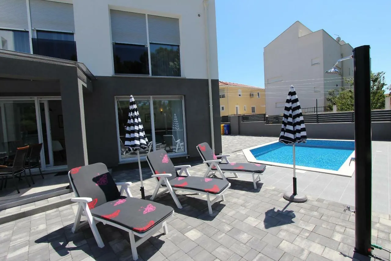 Apartment Karlo 2 Ровинь
