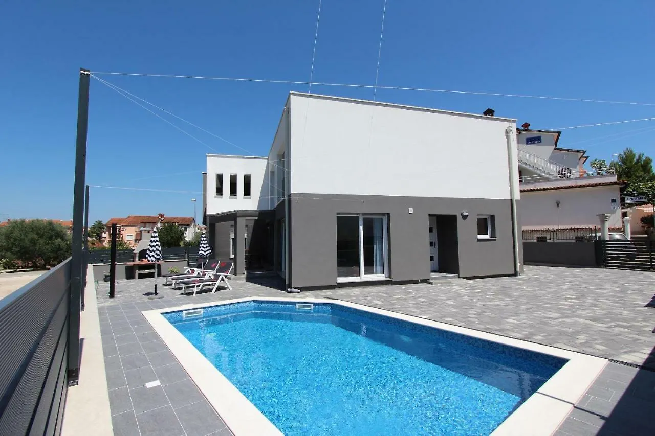Apartment Karlo 2 Ровинь Хорватия